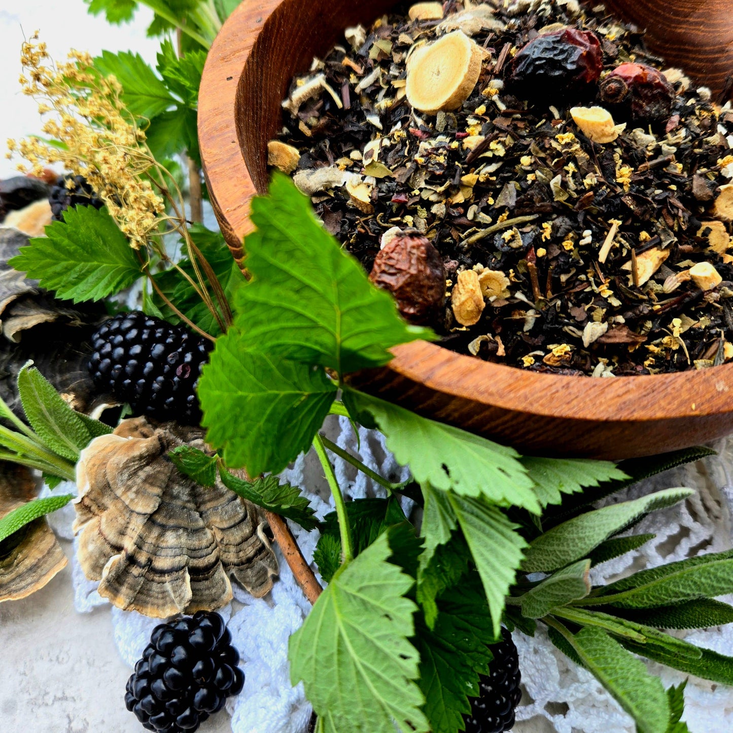 Brambly Sage- Blackberry Oolong Tea Blend: 2 oz. Pouch