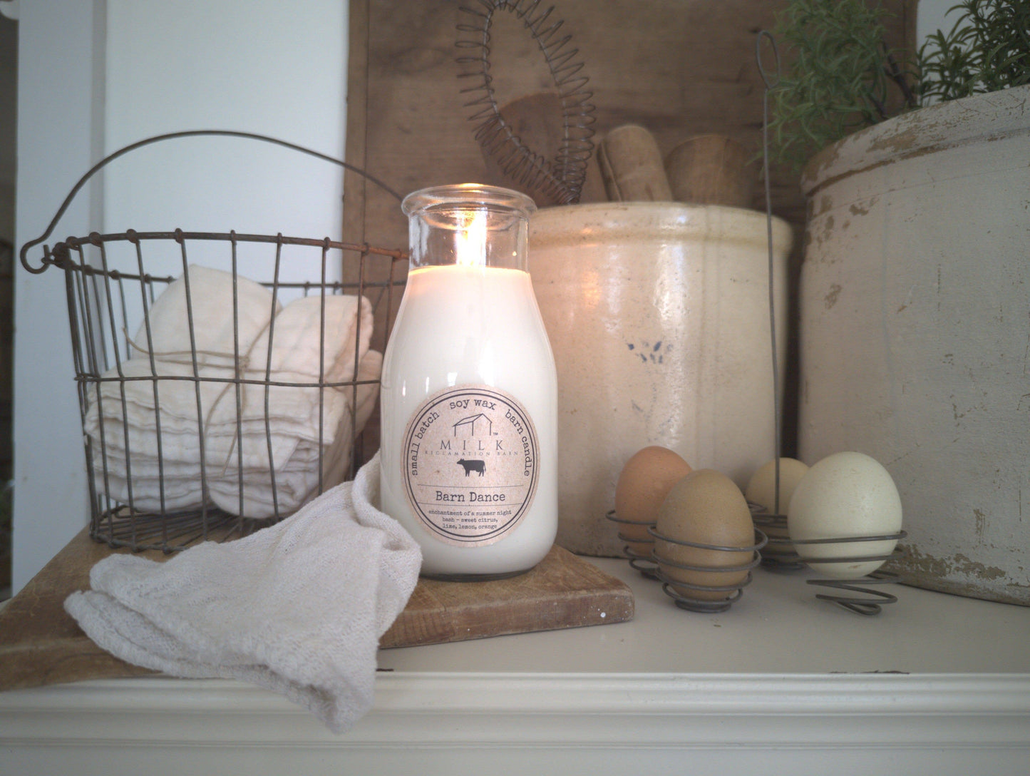 Milk Bottle Candle Peppermint Twist