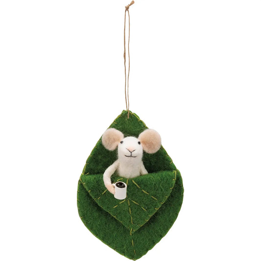 Mouse in Leaf Bed Critter